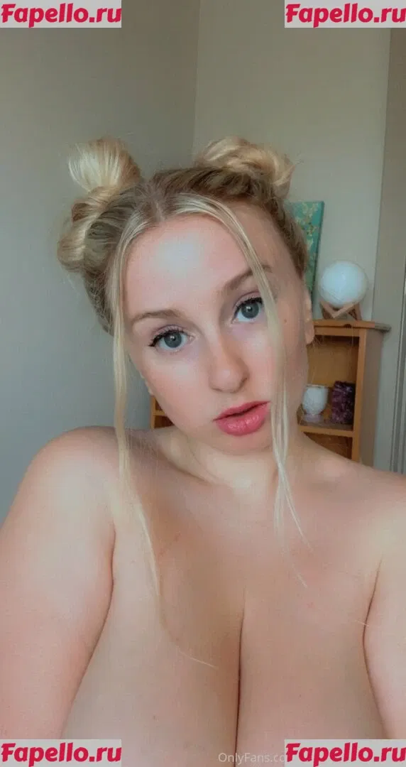 Yillian Onlyfans Photo Gallery 