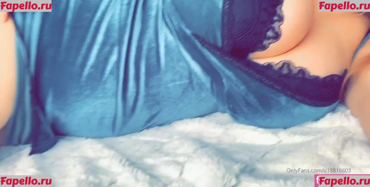 Yillian Onlyfans Photo Gallery 