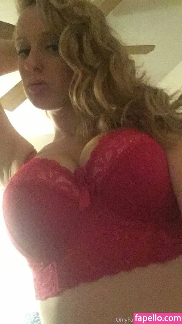 Yillian Onlyfans Photo Gallery 