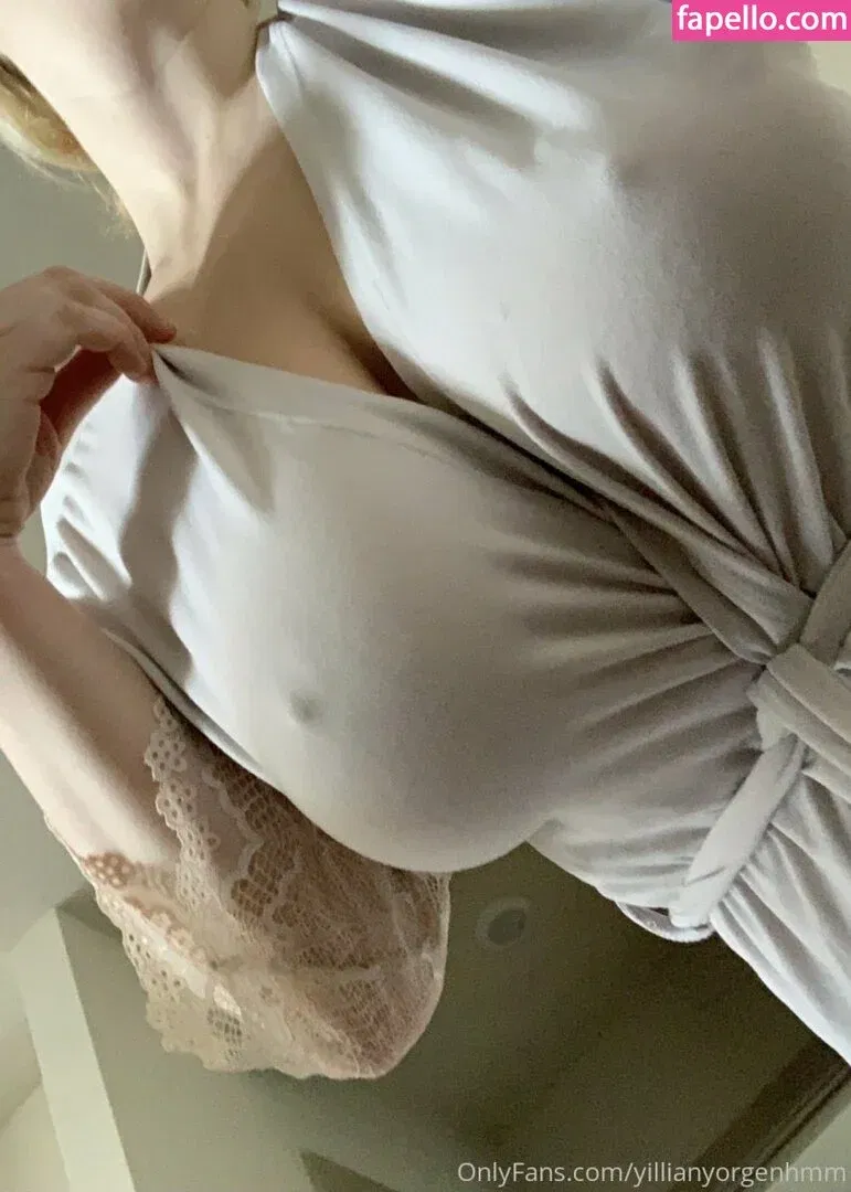 Yillian Onlyfans Photo Gallery 