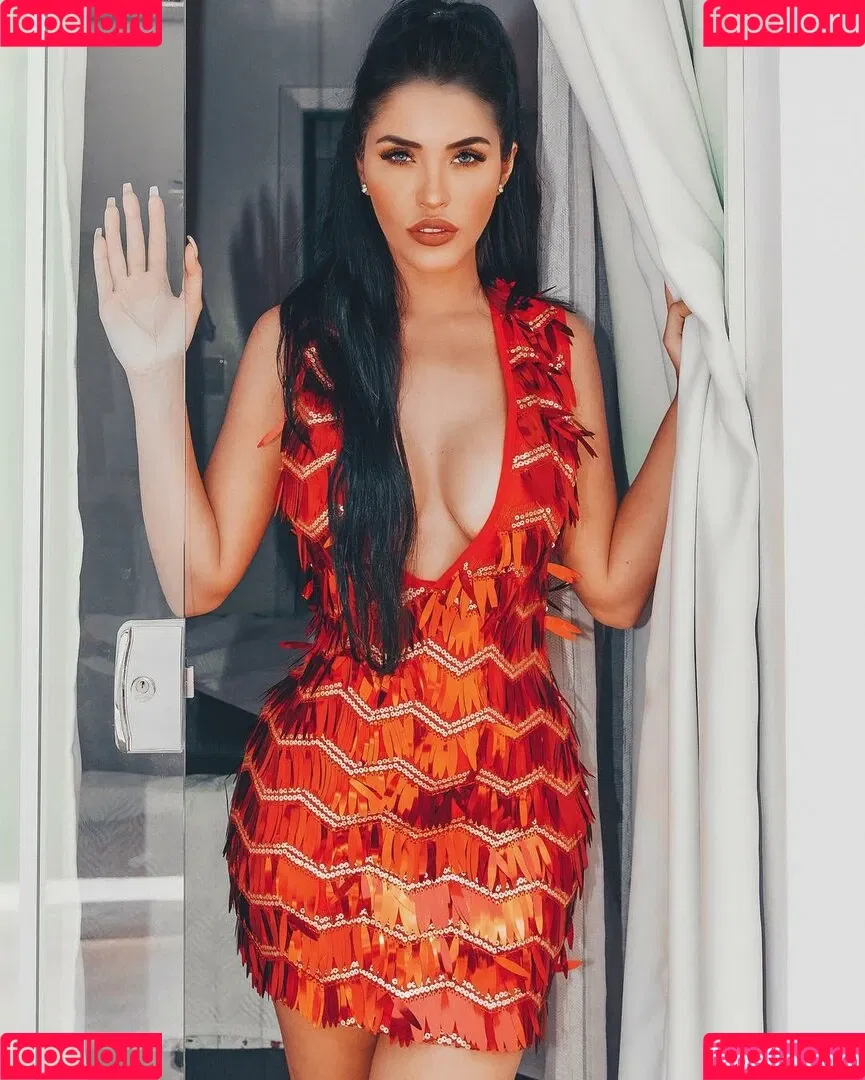 Claudia Alende Onlyfans Photo Gallery 