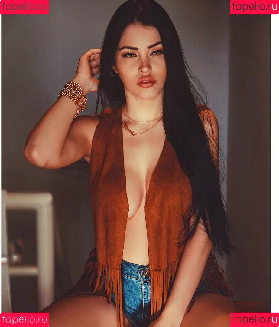 Claudia Alende Onlyfans Photo Gallery 