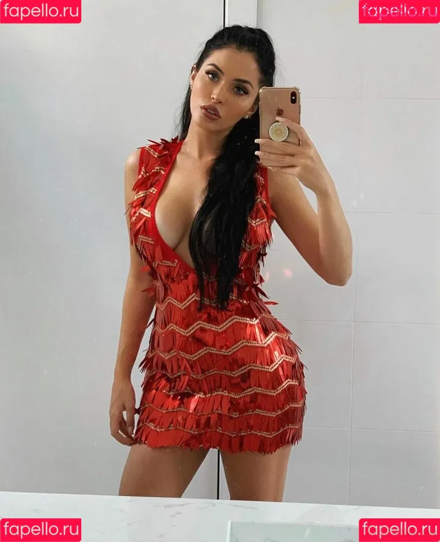 Claudia Alende Onlyfans Photo Gallery 