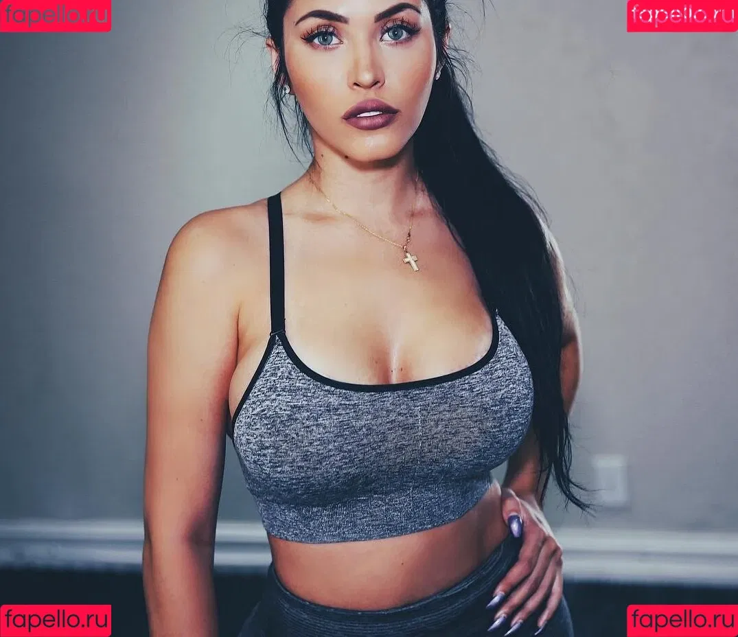Claudia Alende Onlyfans Photo Gallery 