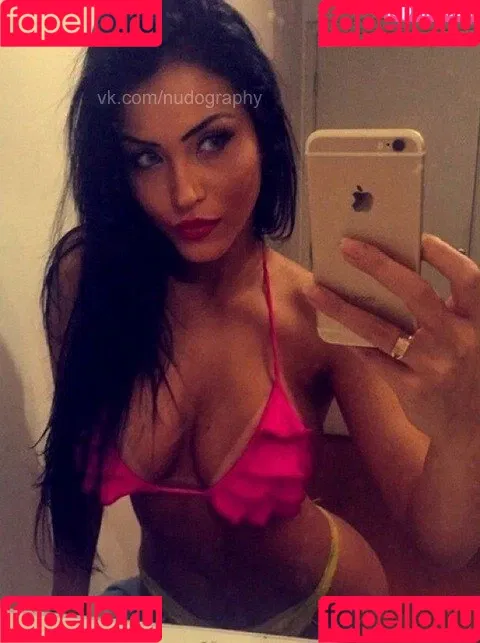 Claudia Alende Onlyfans Photo Gallery 