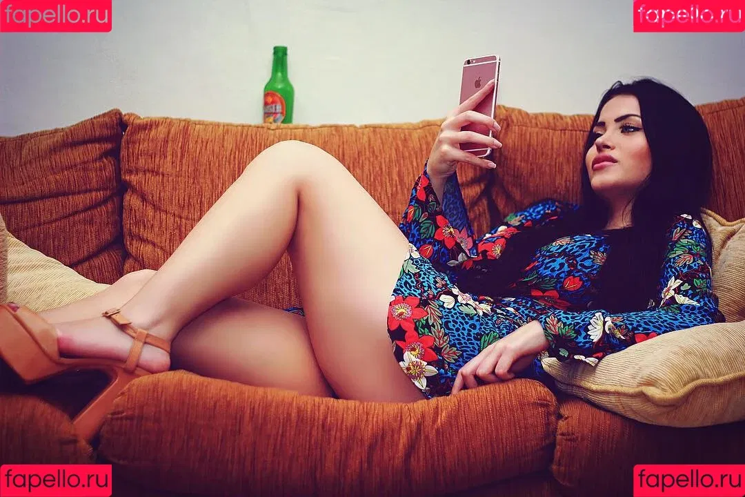Claudia Alende Onlyfans Photo Gallery 
