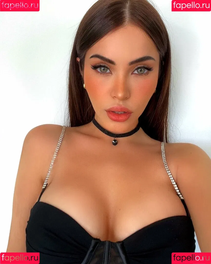 Claudia Alende Onlyfans Photo Gallery 
