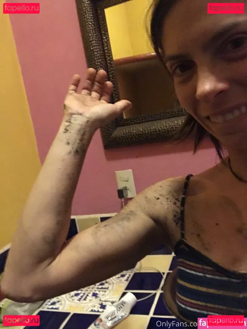 lizbecheeky Onlyfans Photo Gallery 