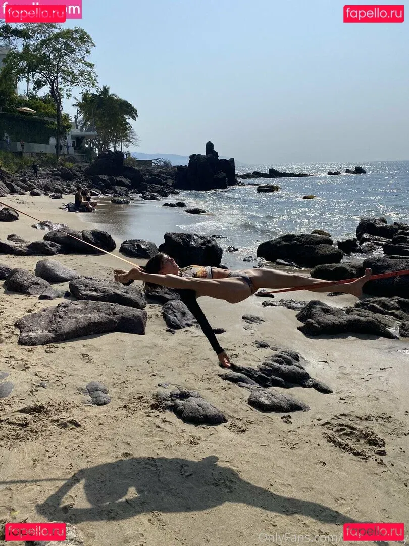 lizbecheeky Onlyfans Photo Gallery 