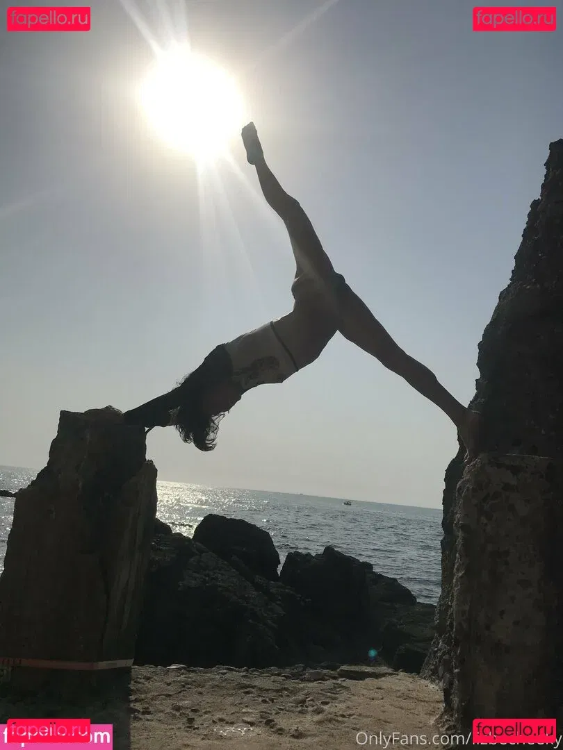 lizbecheeky Onlyfans Photo Gallery 