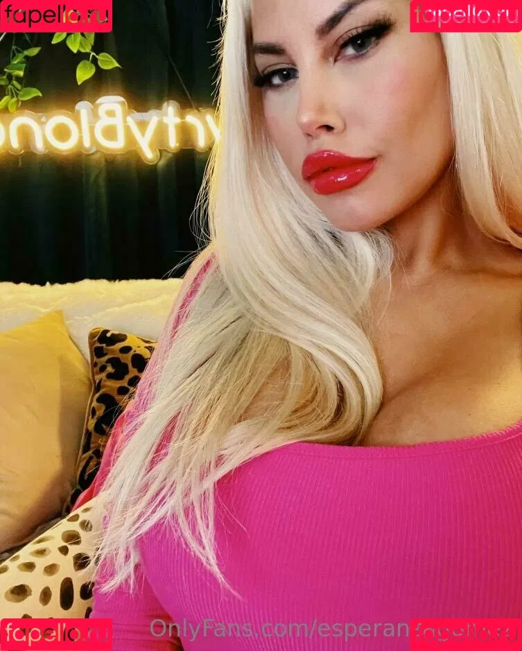 Esperanzagomez Onlyfans Photo Gallery 
