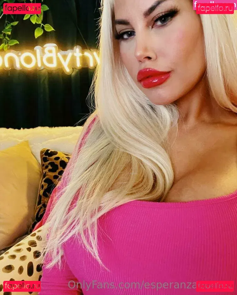 Esperanzagomez Onlyfans Photo Gallery 