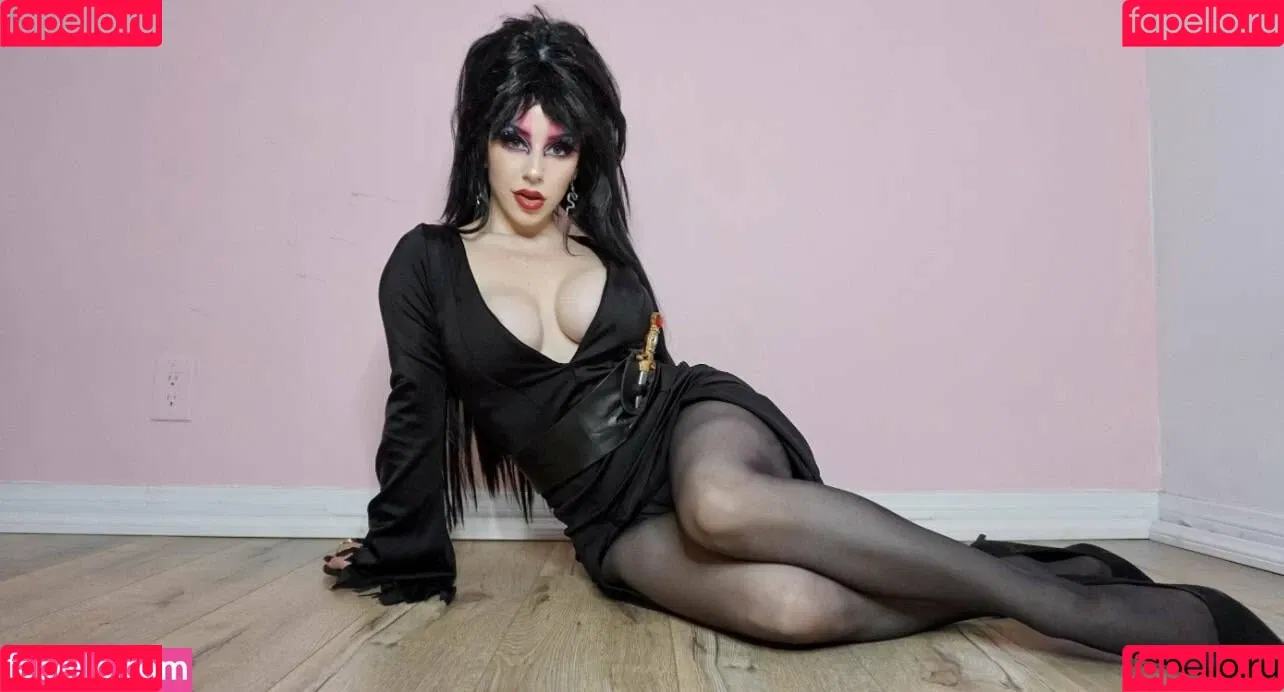 Mama Fiona Onlyfans Photo Gallery 