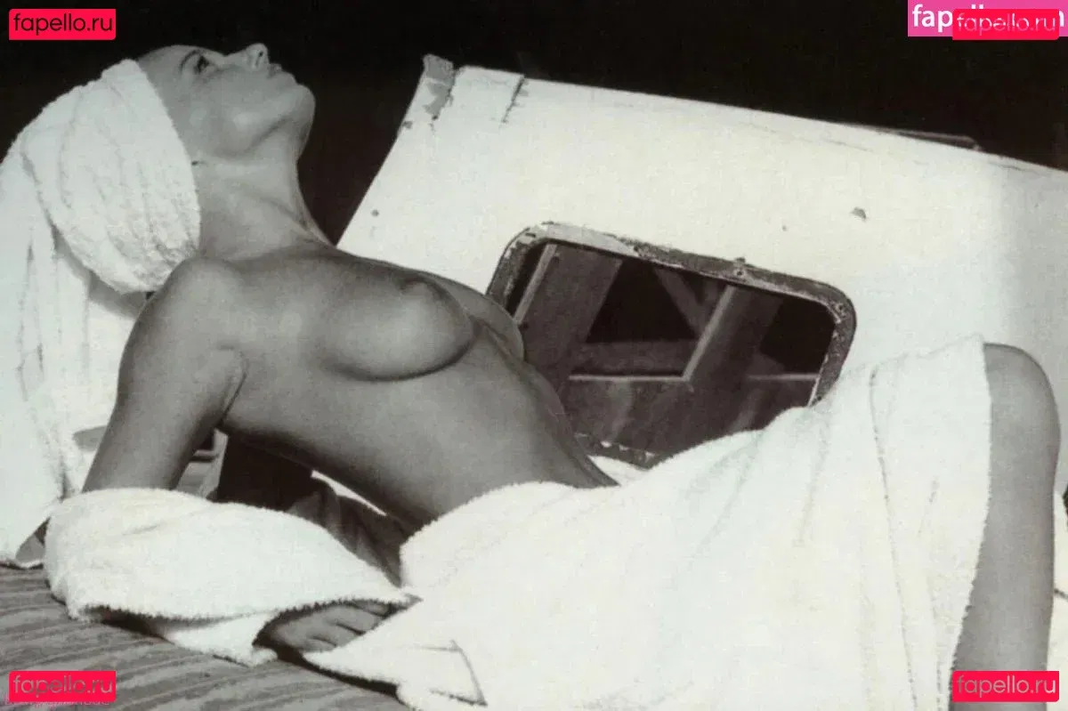 Geri Halliwell Onlyfans Photo Gallery 