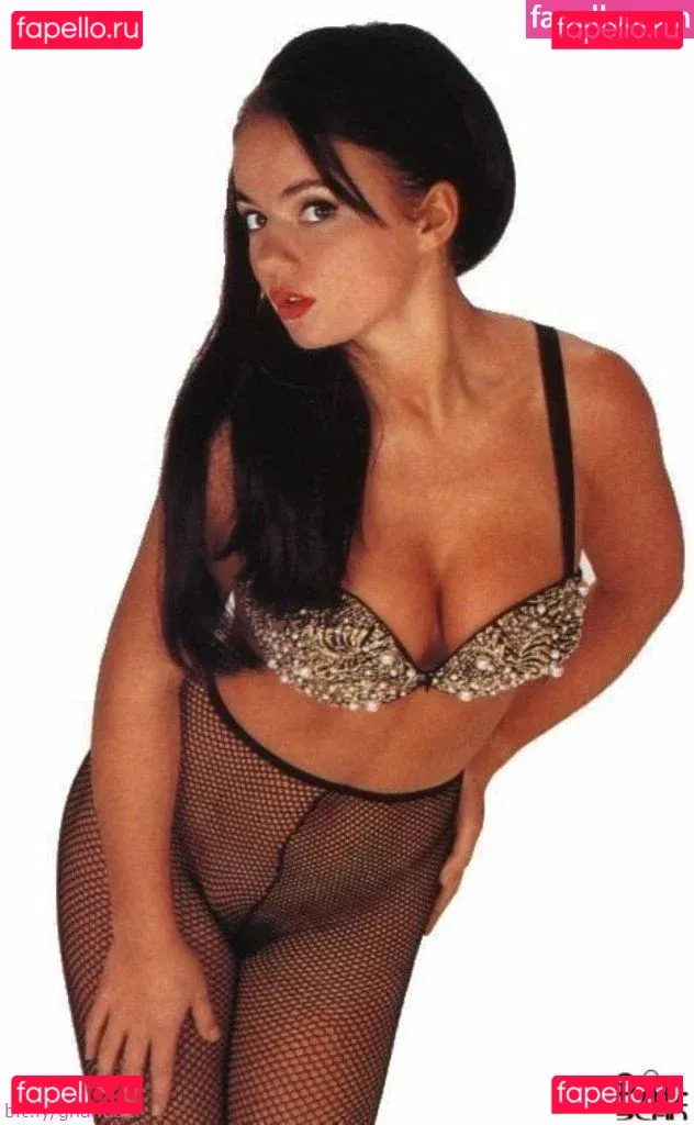 Geri Halliwell Onlyfans Photo Gallery 