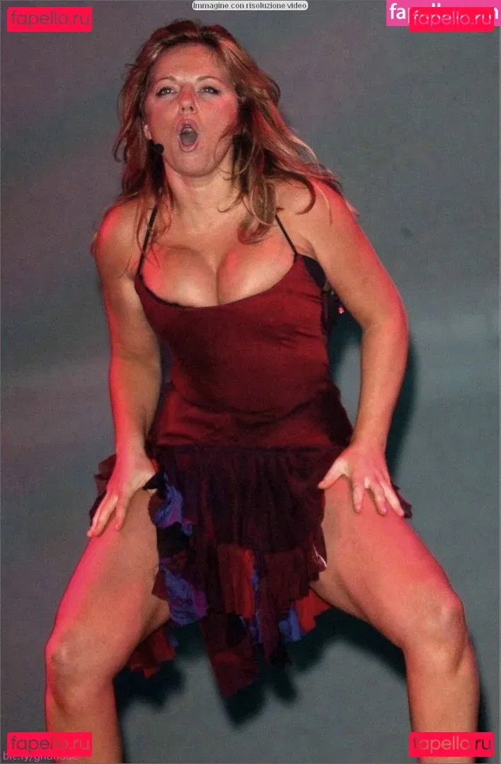 Geri Halliwell Onlyfans Photo Gallery 