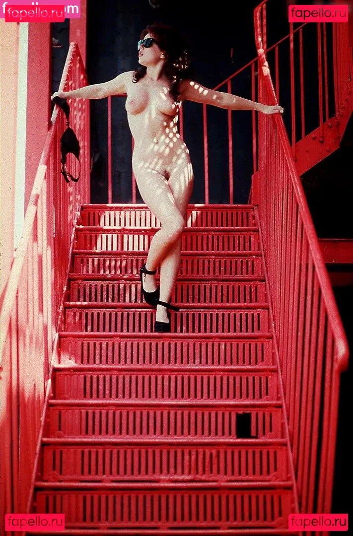 Geri Halliwell Onlyfans Photo Gallery 