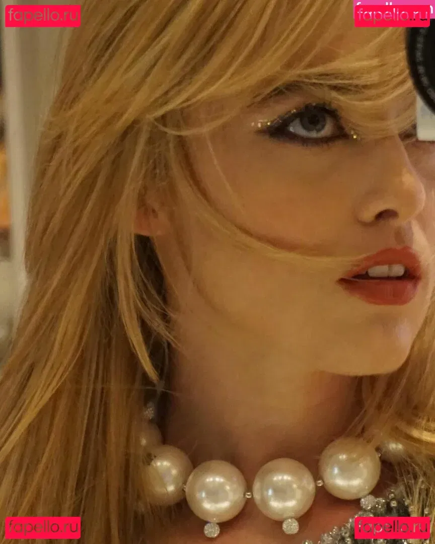 Kathrynton Onlyfans Photo Gallery 