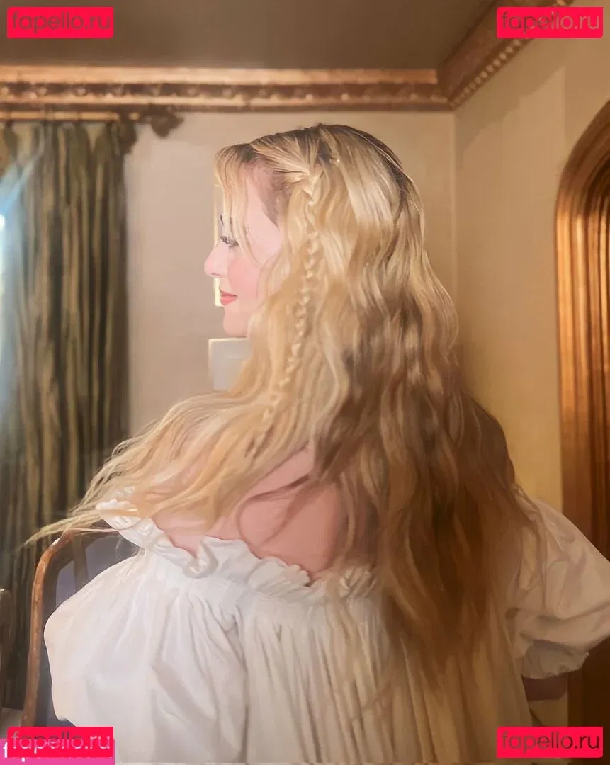 Kathrynton Onlyfans Photo Gallery 