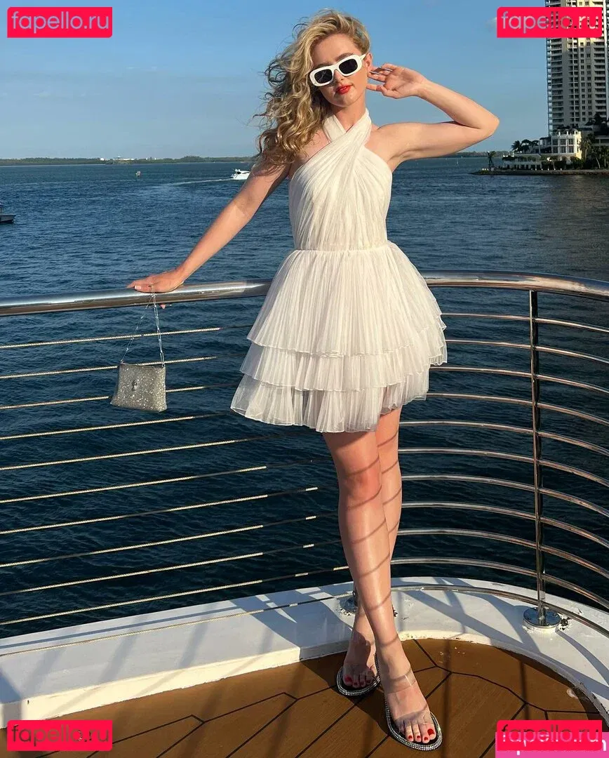 Kathrynton Onlyfans Photo Gallery 