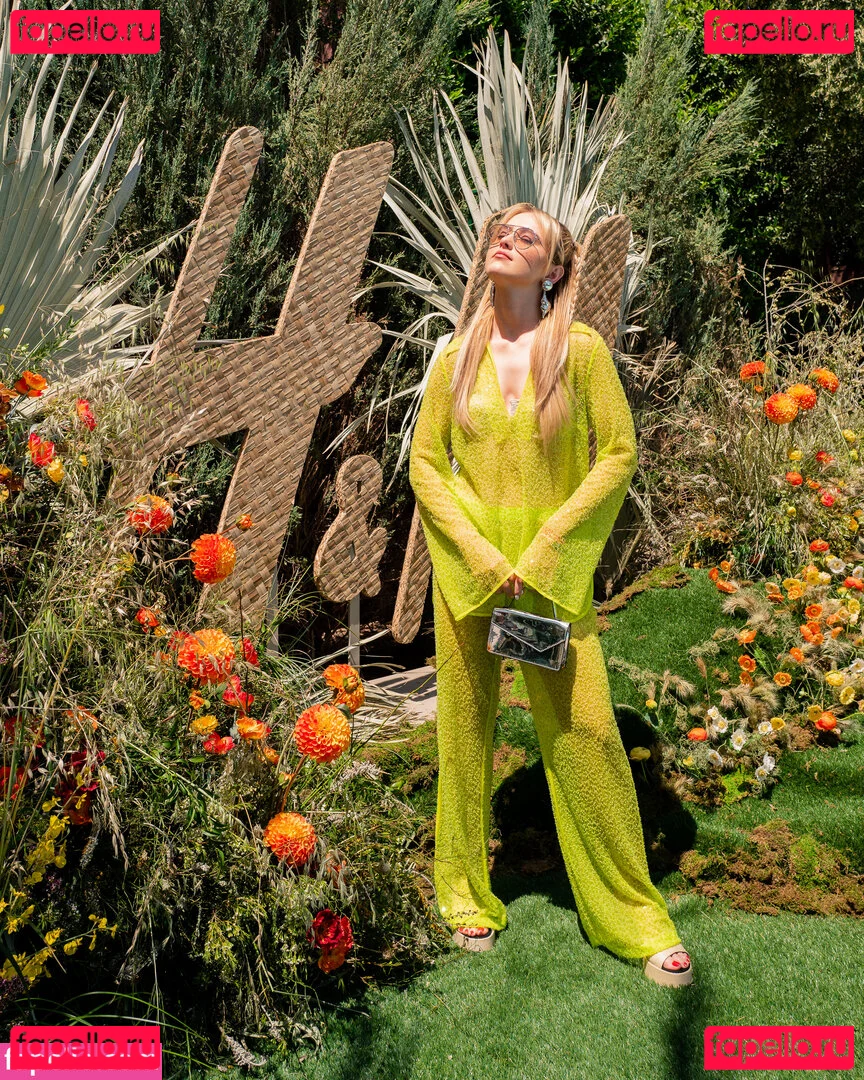 Kathrynton Onlyfans Photo Gallery 