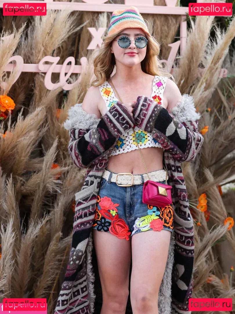 Kathrynton Onlyfans Photo Gallery 