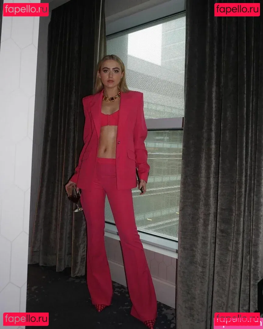 Kathrynton Onlyfans Photo Gallery 