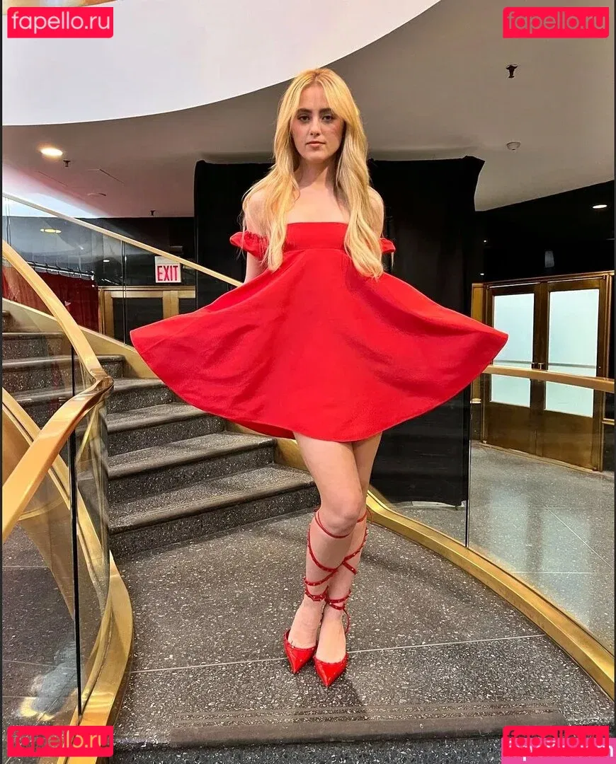 Kathrynton Onlyfans Photo Gallery 