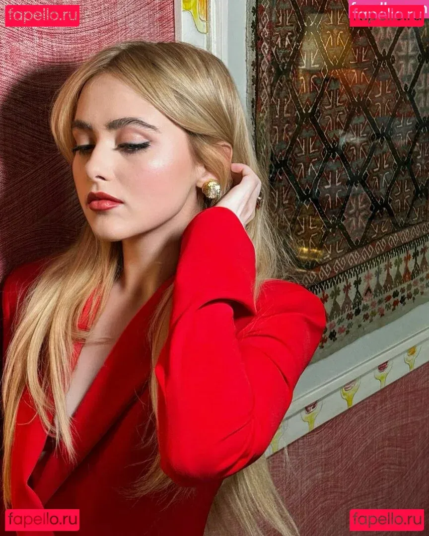 Kathrynton Onlyfans Photo Gallery 