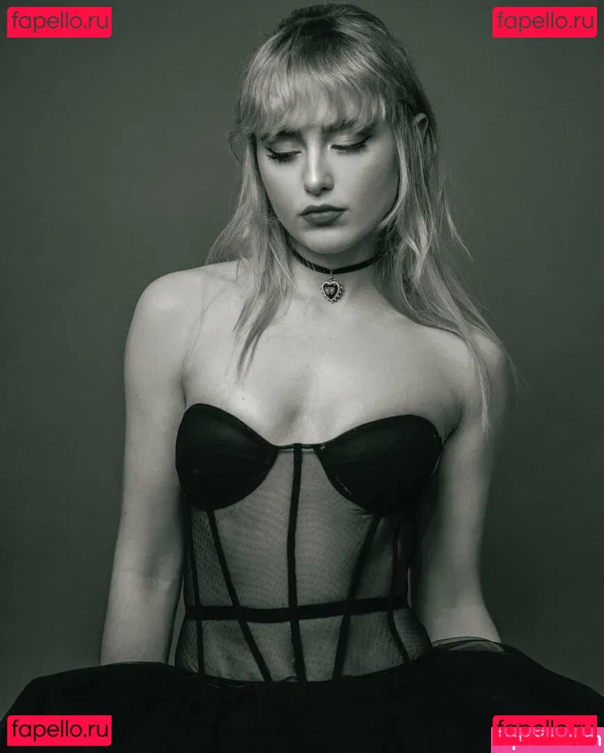 Kathrynton Onlyfans Photo Gallery 