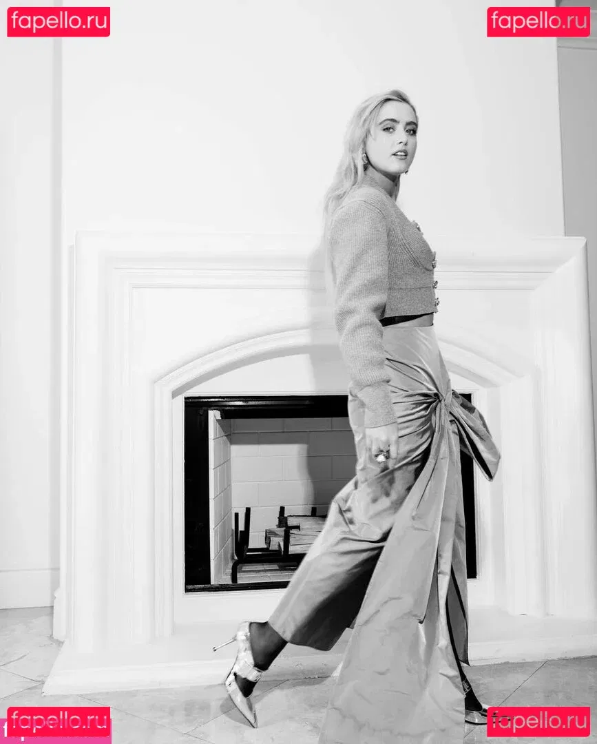 Kathrynton Onlyfans Photo Gallery 