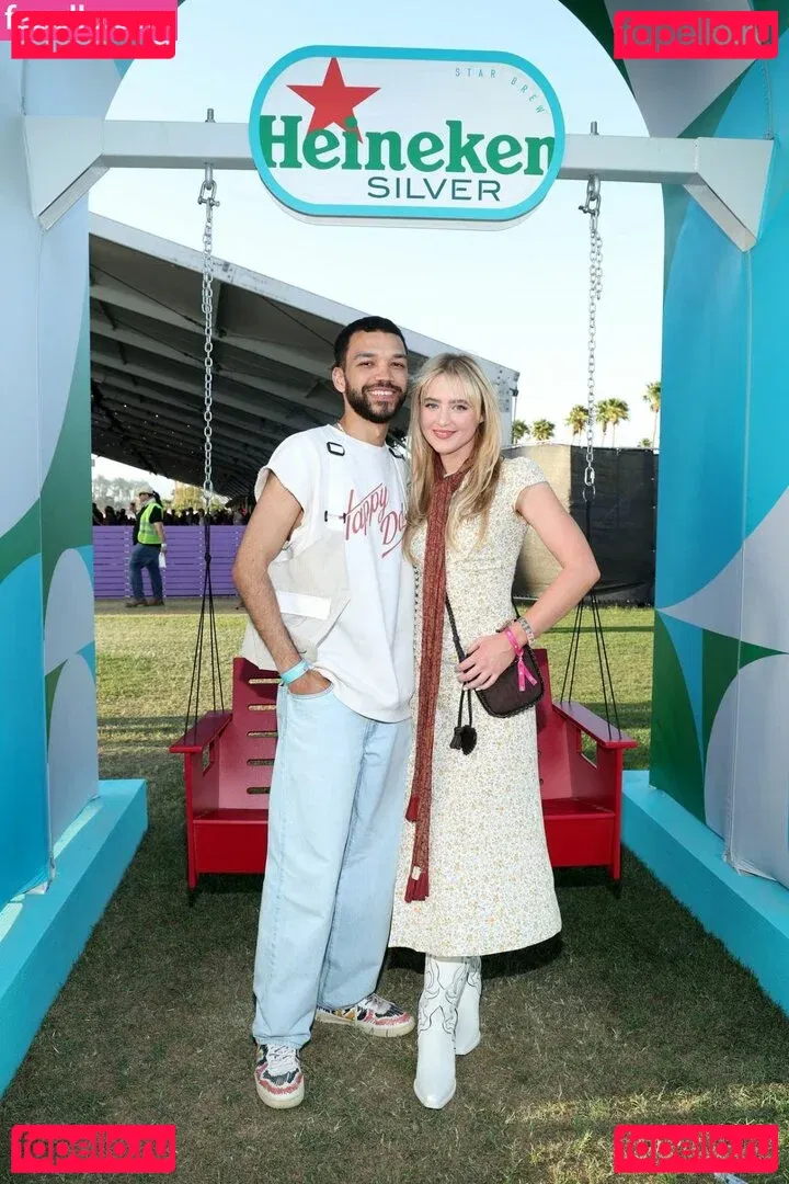 Kathrynton Onlyfans Photo Gallery 