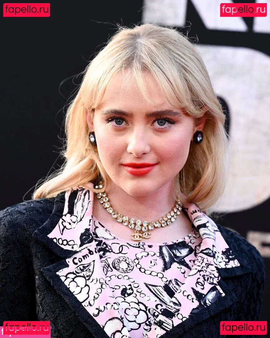 Kathrynton Onlyfans Photo Gallery 