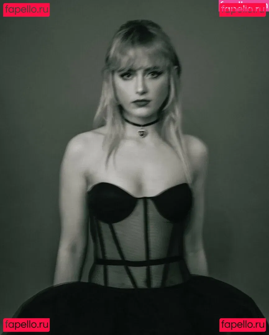 Kathrynton Onlyfans Photo Gallery 