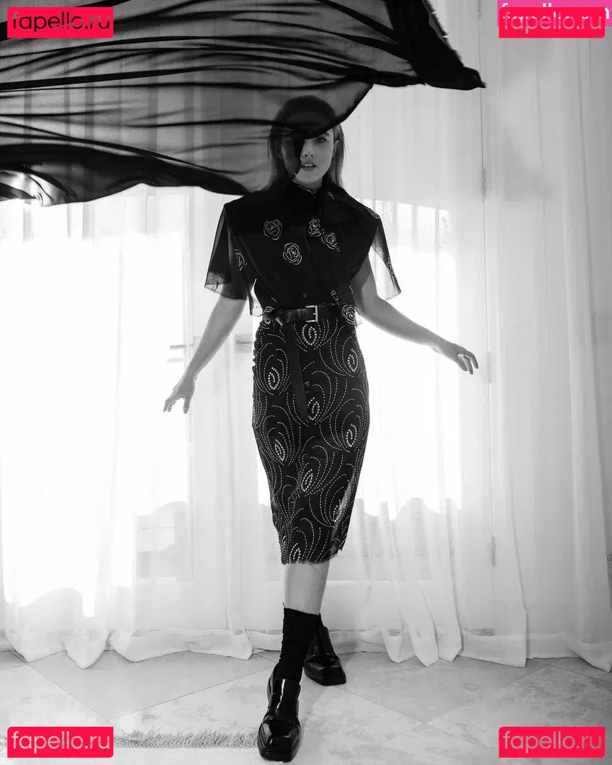 Kathrynton Onlyfans Photo Gallery 