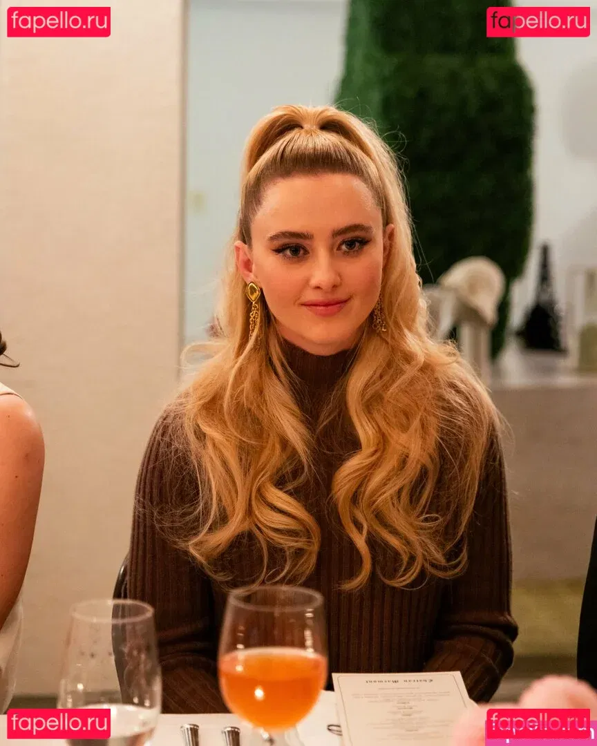 Kathrynton Onlyfans Photo Gallery 