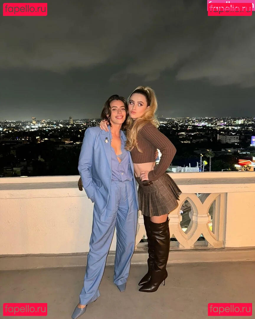 Kathrynton Onlyfans Photo Gallery 