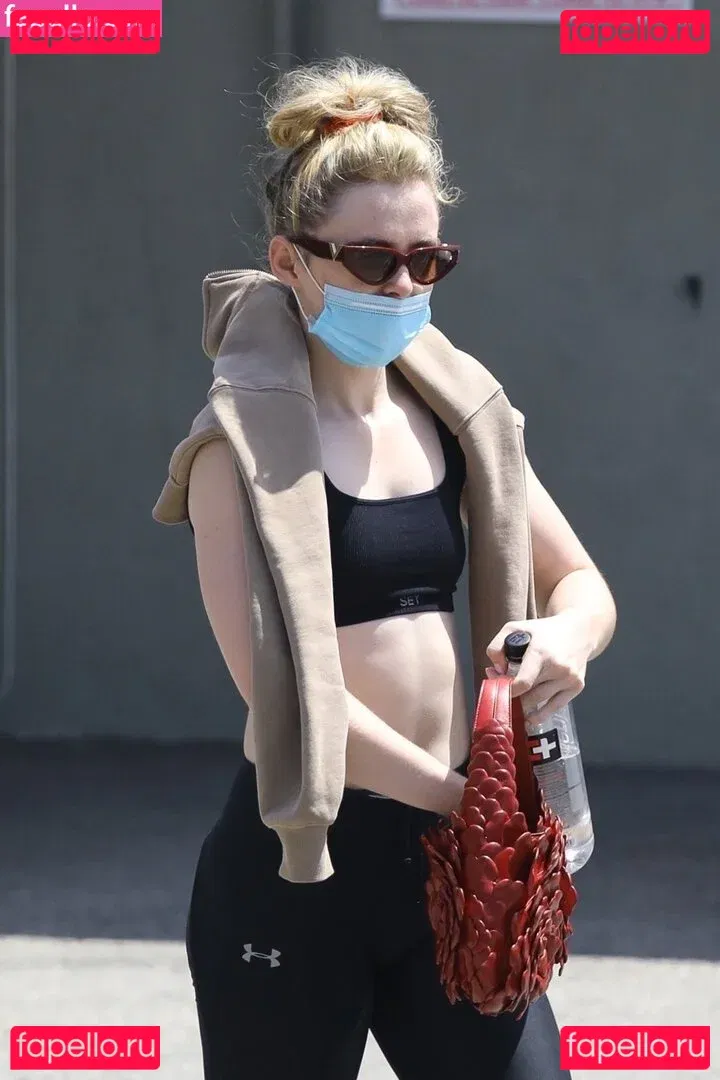 Kathrynton Onlyfans Photo Gallery 