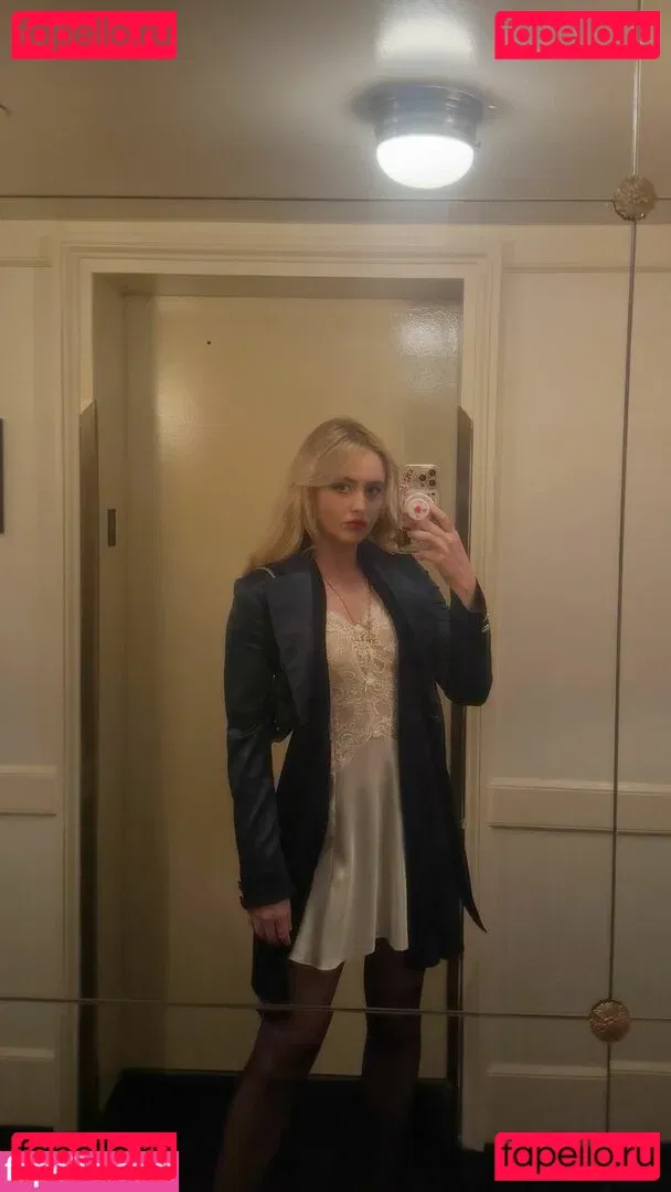 Kathrynton Onlyfans Photo Gallery 