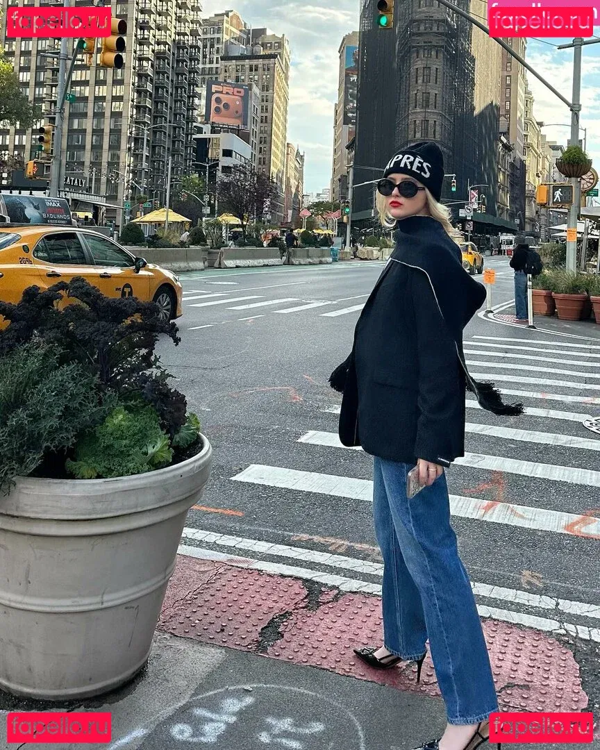 Kathrynton Onlyfans Photo Gallery 