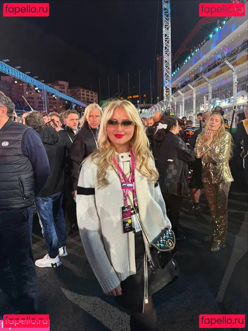 Kathrynton Onlyfans Photo Gallery 