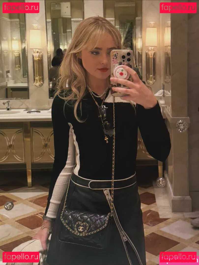 Kathrynton Onlyfans Photo Gallery 