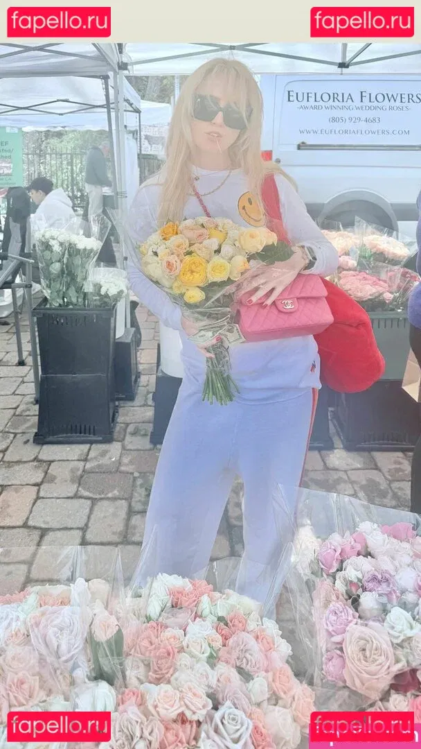 Kathrynton Onlyfans Photo Gallery 