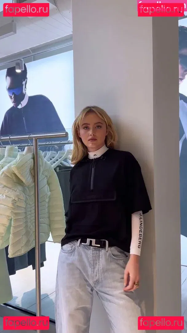 Kathrynton Onlyfans Photo Gallery 