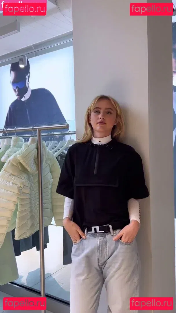 Kathrynton Onlyfans Photo Gallery 