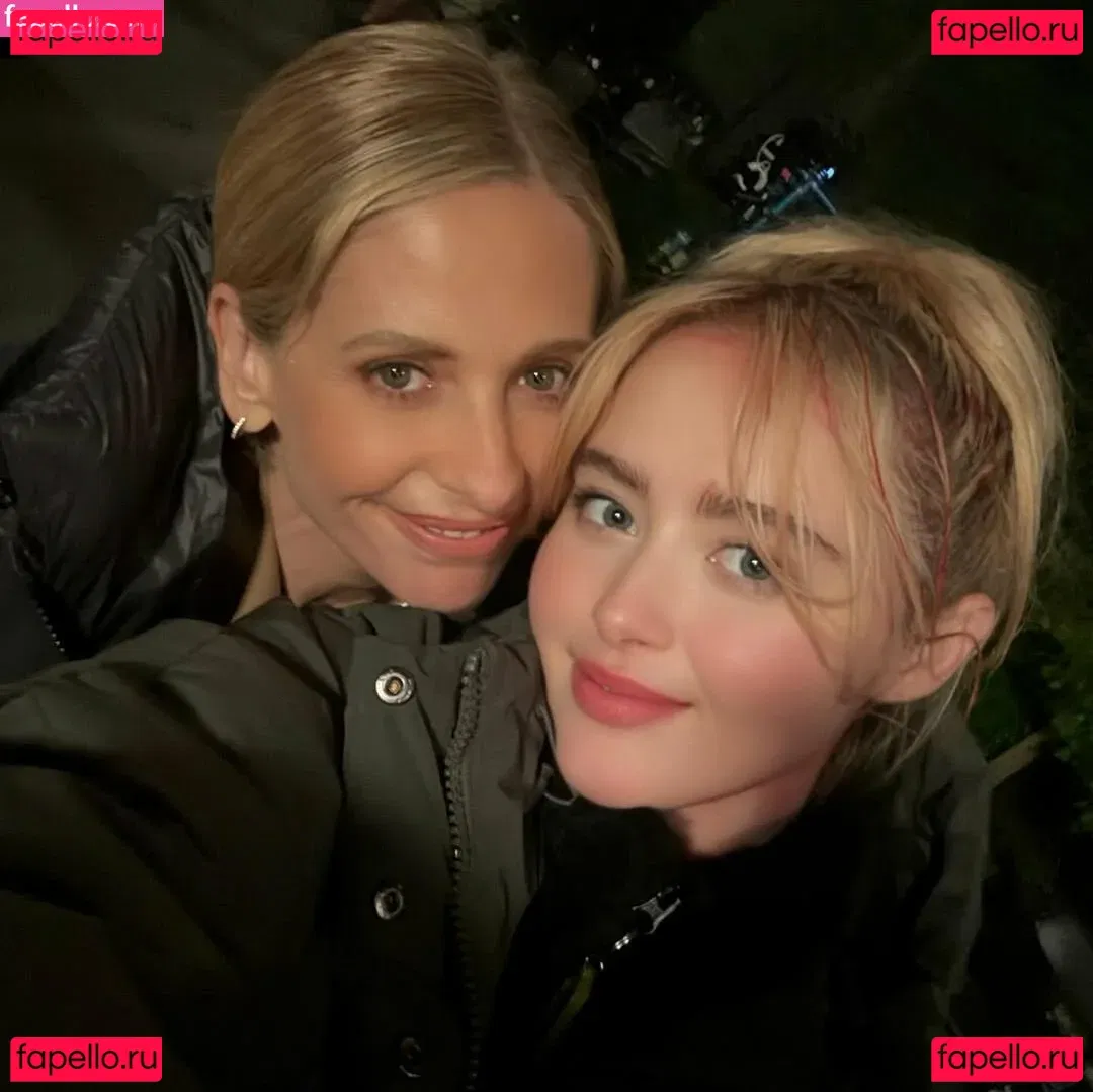 Kathrynton Onlyfans Photo Gallery 