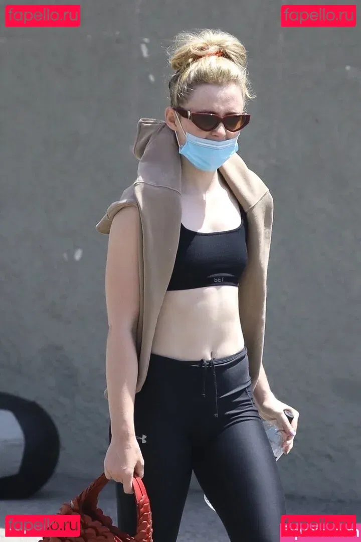 Kathrynton Onlyfans Photo Gallery 