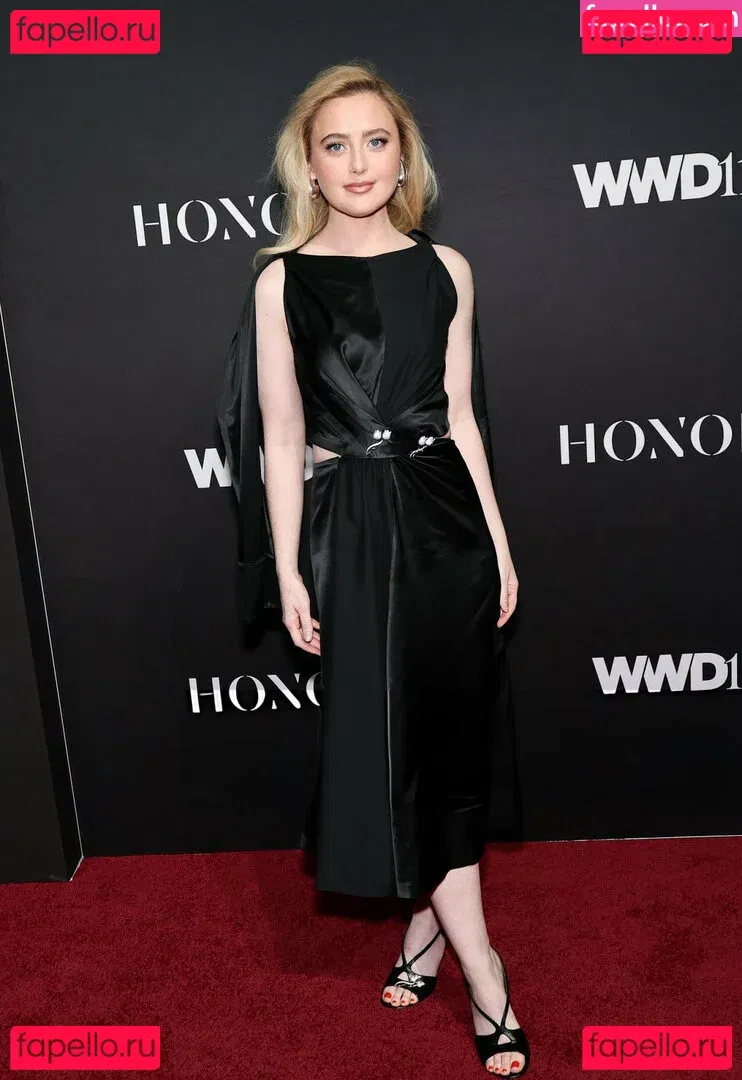 Kathrynton Onlyfans Photo Gallery 