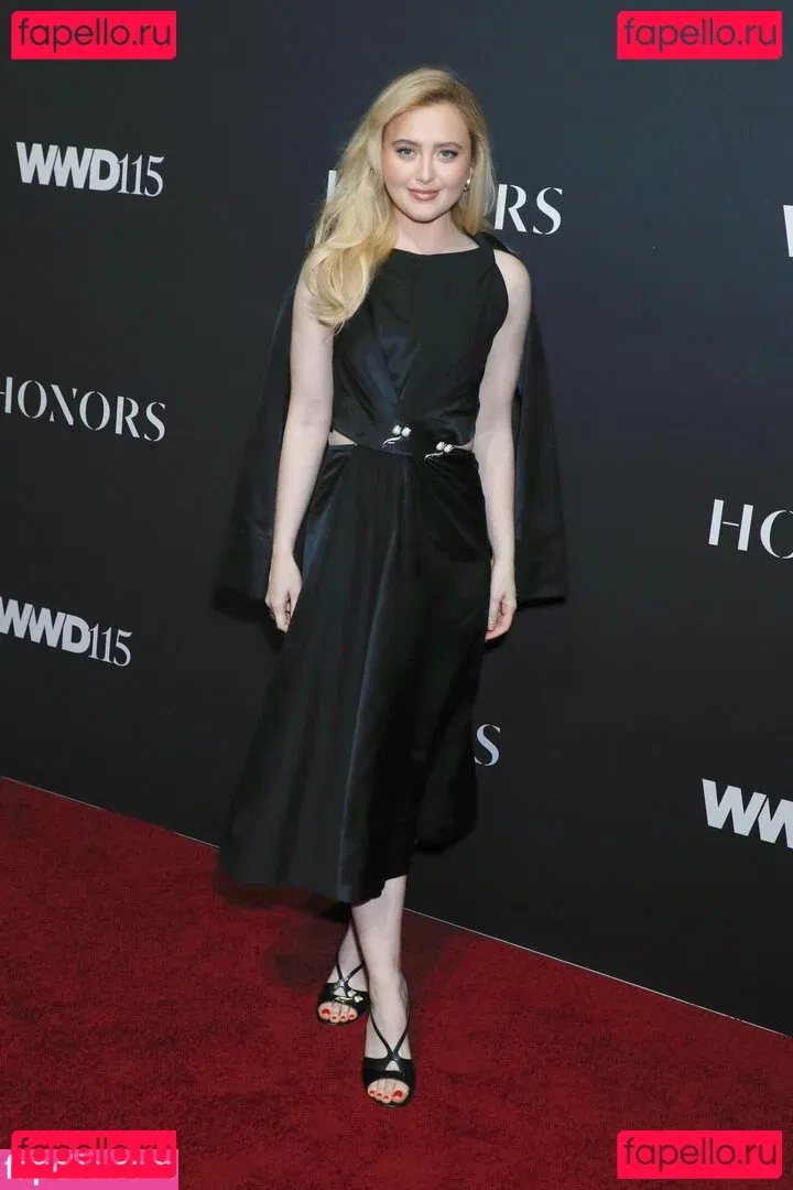 Kathrynton Onlyfans Photo Gallery 