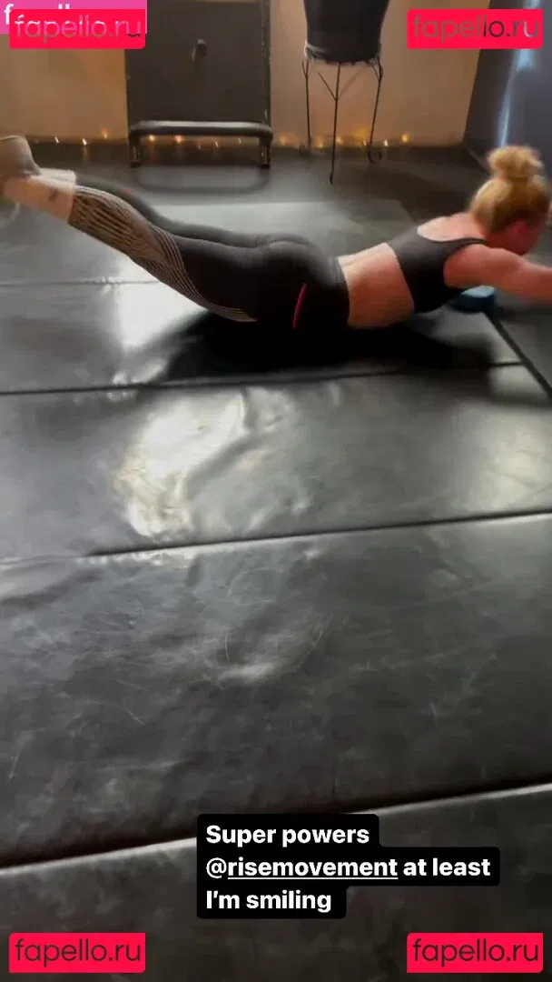 Kathrynton Onlyfans Photo Gallery 